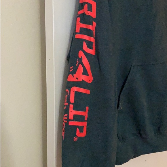 RIP A LIP sweatshirt with front pockets - Picture 3 of 3